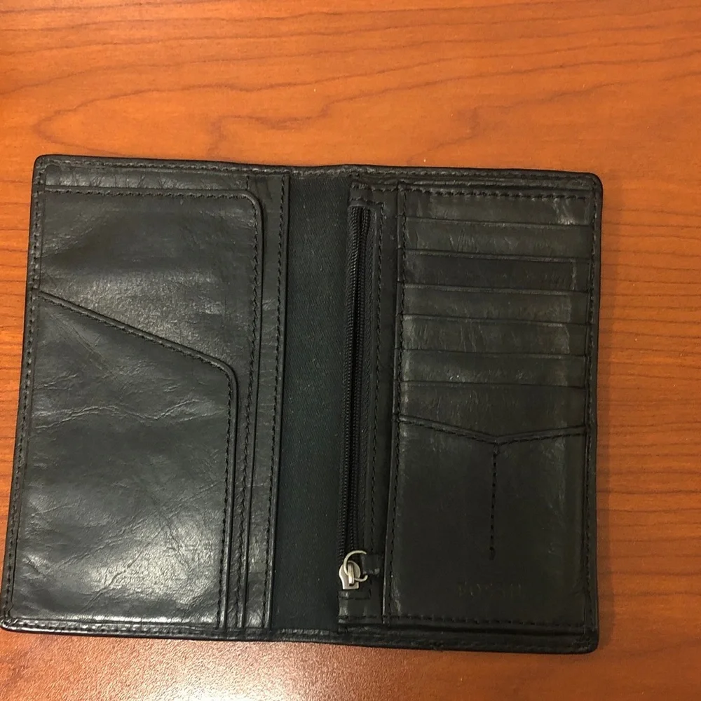 Fossil Black Leather Tall Card & Key Holder